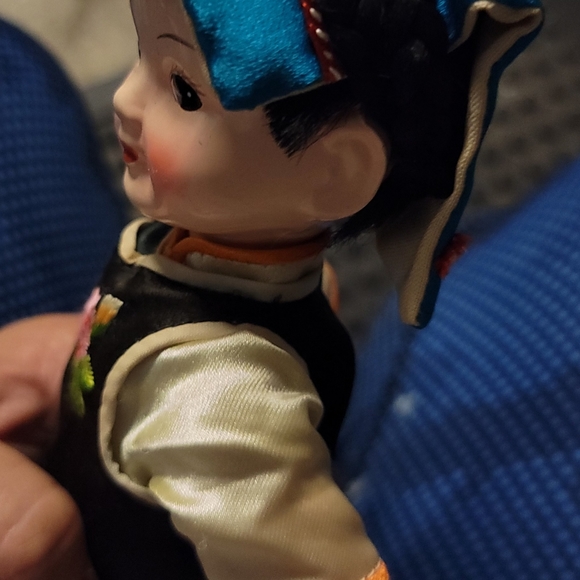 Dolls - Picture 12 of 14